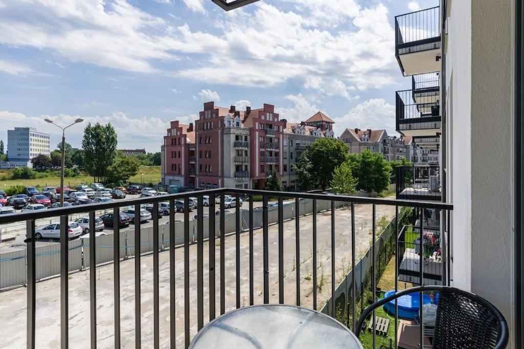 Appartement Nowoczesne Studio Przy Warcie à Poznań Extérieur photo